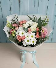 Букет цветов из:  Розы, Лизиантусы и Хризантемы в Молзино
