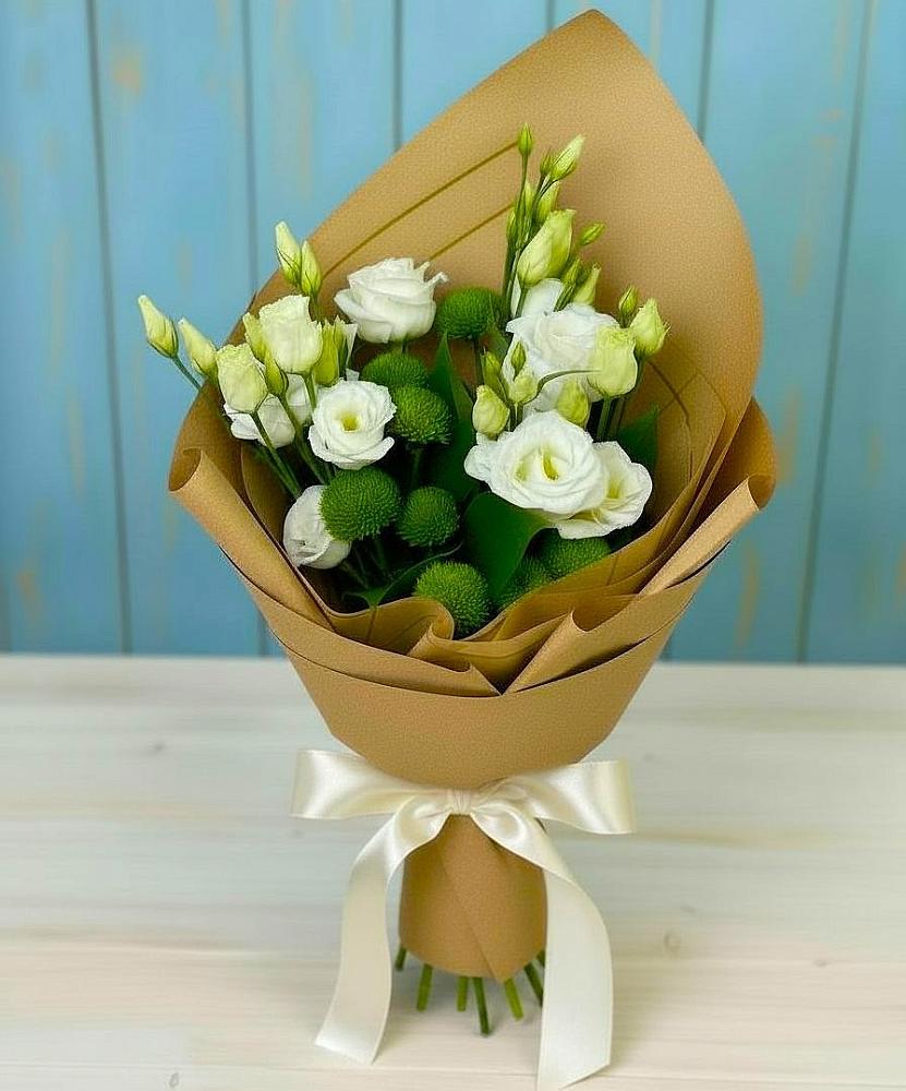 Букет цветов из: Хризантемы и Лизиантусы в Молзино