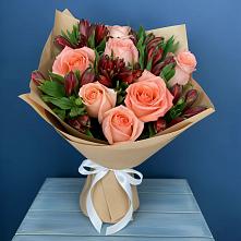 Букет цветов из:  Розы и Альстромерии #REPLACE_PRED# Молзино