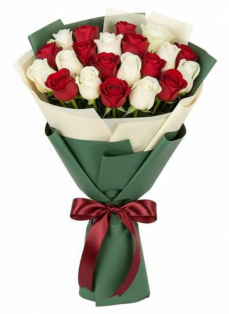 Букет Микс из красных и белых роз в Молзино