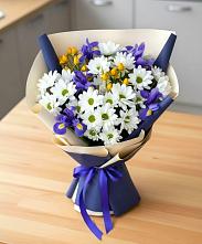 Букет цветов из:  Розы, Ирисы и Хризантемы в Молзино