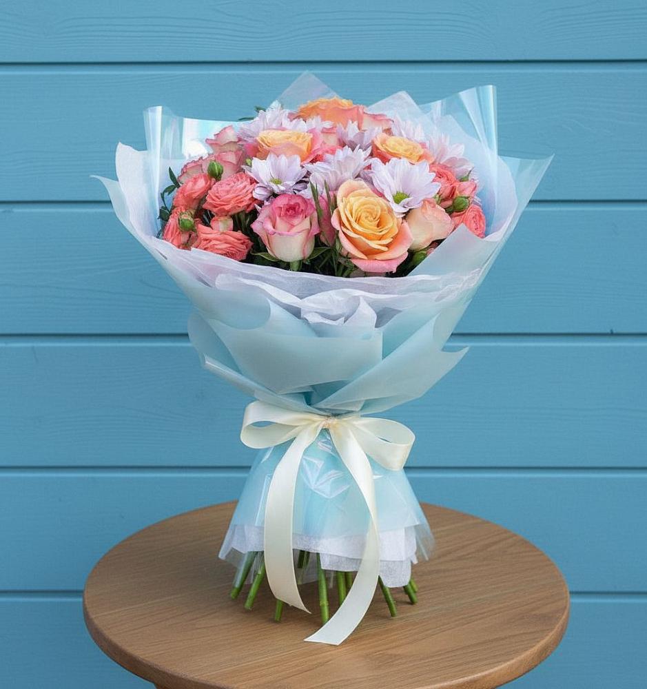 Букет цветов из: Хризантемы и Розы в Молзино