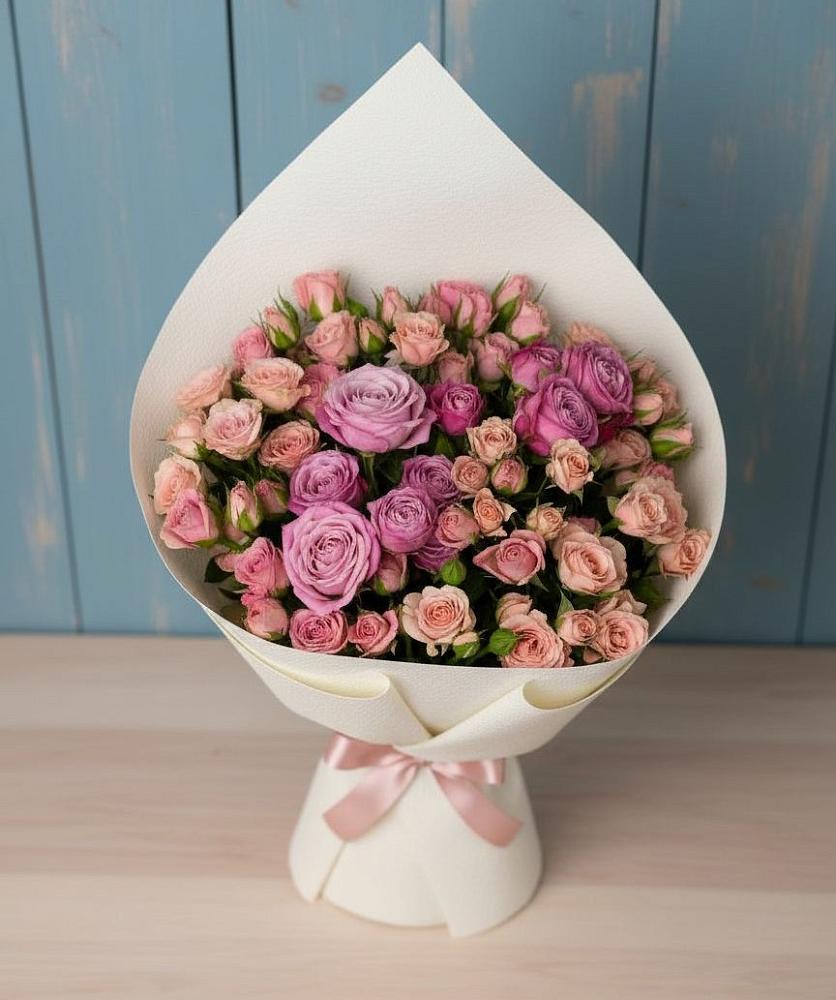 Букет цветов из: Розы в Молзино