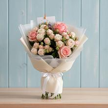 Букет цветов из:  Розы в Молзино