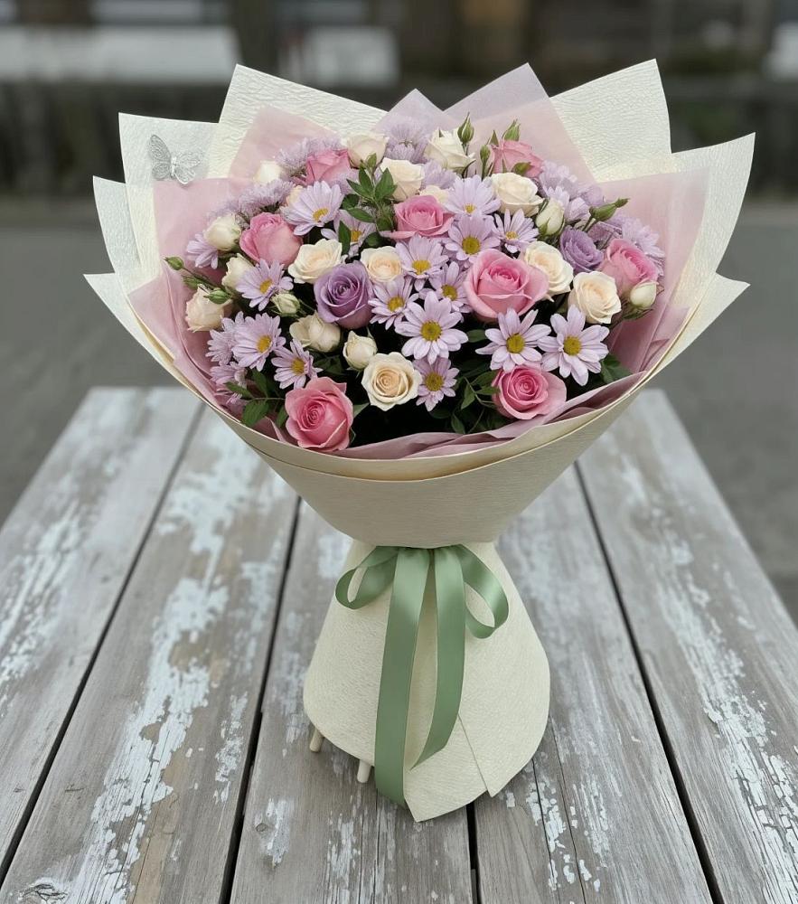 Букет цветов из: Розы и Хризантемы в Молзино